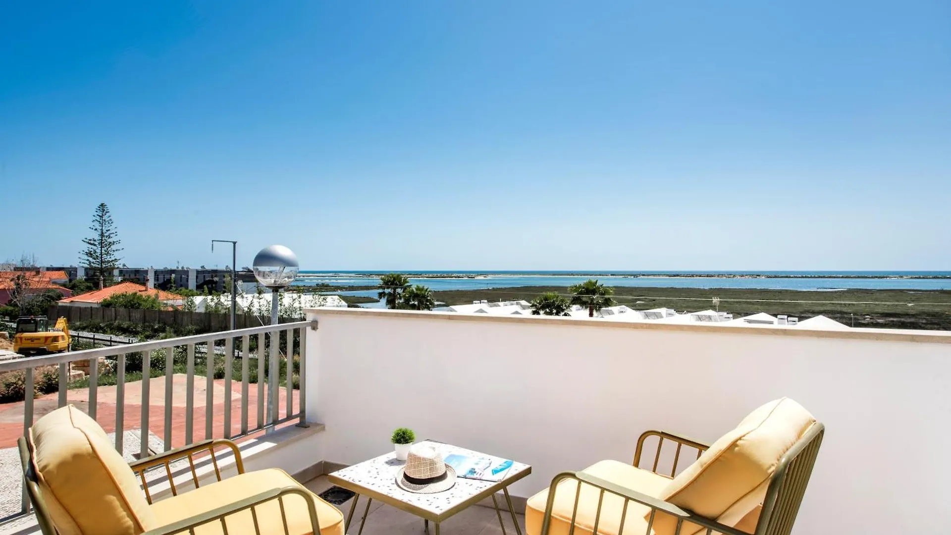 270 Sqm - Perola Da Fuseta - Pool & Jacuzzi - Terrace Sea View Apartment